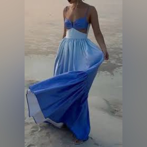 Commense Dresses & Skirts - Commense Blue Ombre Cut-Out Dress